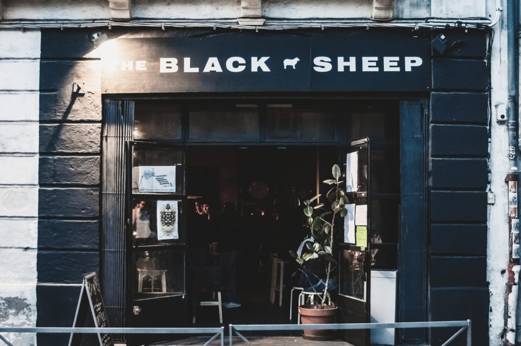 Enseigne The Black Sheep